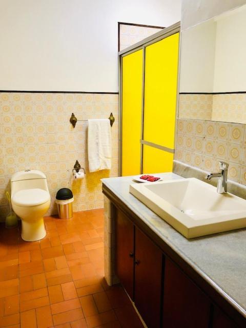Casa Hotel Palmas Del Estadio 2 Medellín Dış mekan fotoğraf
